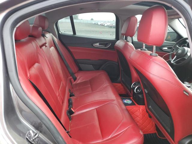 2017 ALFA ROMEO GIULIA Q4 ZARFAEDN3H7537030