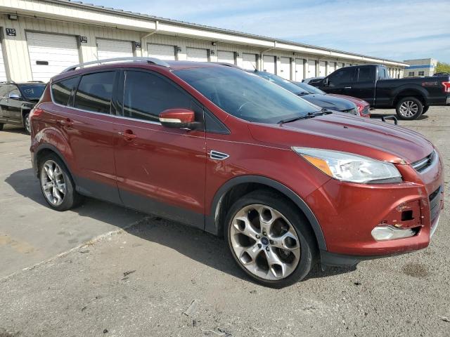 1FMCU0J94EUD23560 Ford Escape Titanium