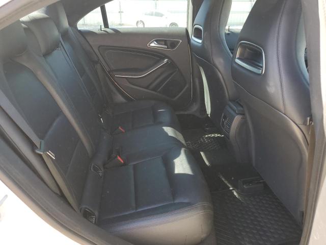 WDDSJ4EB8EN038695 Mercedes-Benz CLA 250