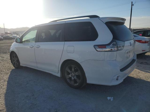 5TDXK3DC7FS626813 2015 TOYOTA SIENNA, photo no. 2