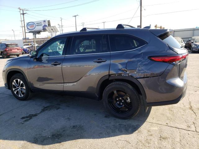 VIN 5TDHZRAHXMS061165 2021 Toyota Highlander, Xle no.2