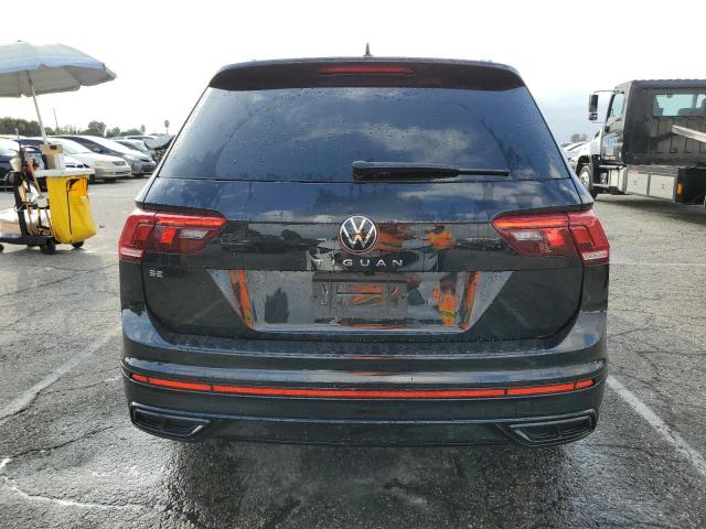 3VVCB7AXXPM033835 Volkswagen Tiguan SE 6