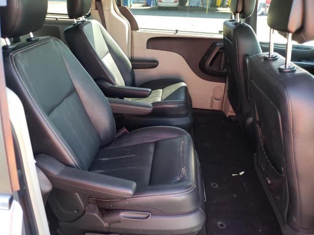 2C4RC1CG1FR699442 Chrysler Town & Country Touring L