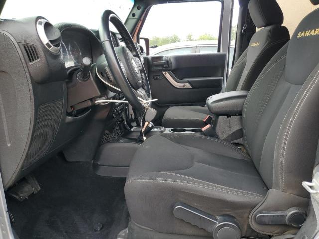 1C4AJWBG9FL774527 Jeep Wrangler Sahara