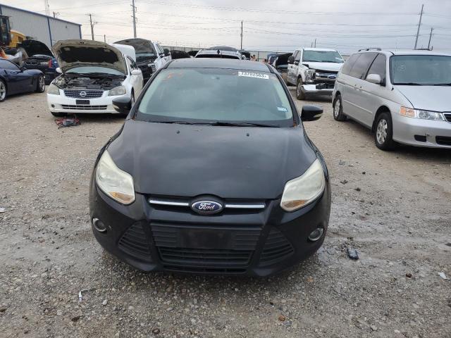 1FADP3F24EL218235 Ford FOCUS SE