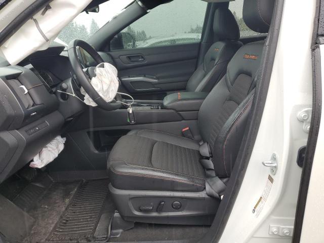 5N1DR3BD8PC203411 Nissan Pathfinder Sv