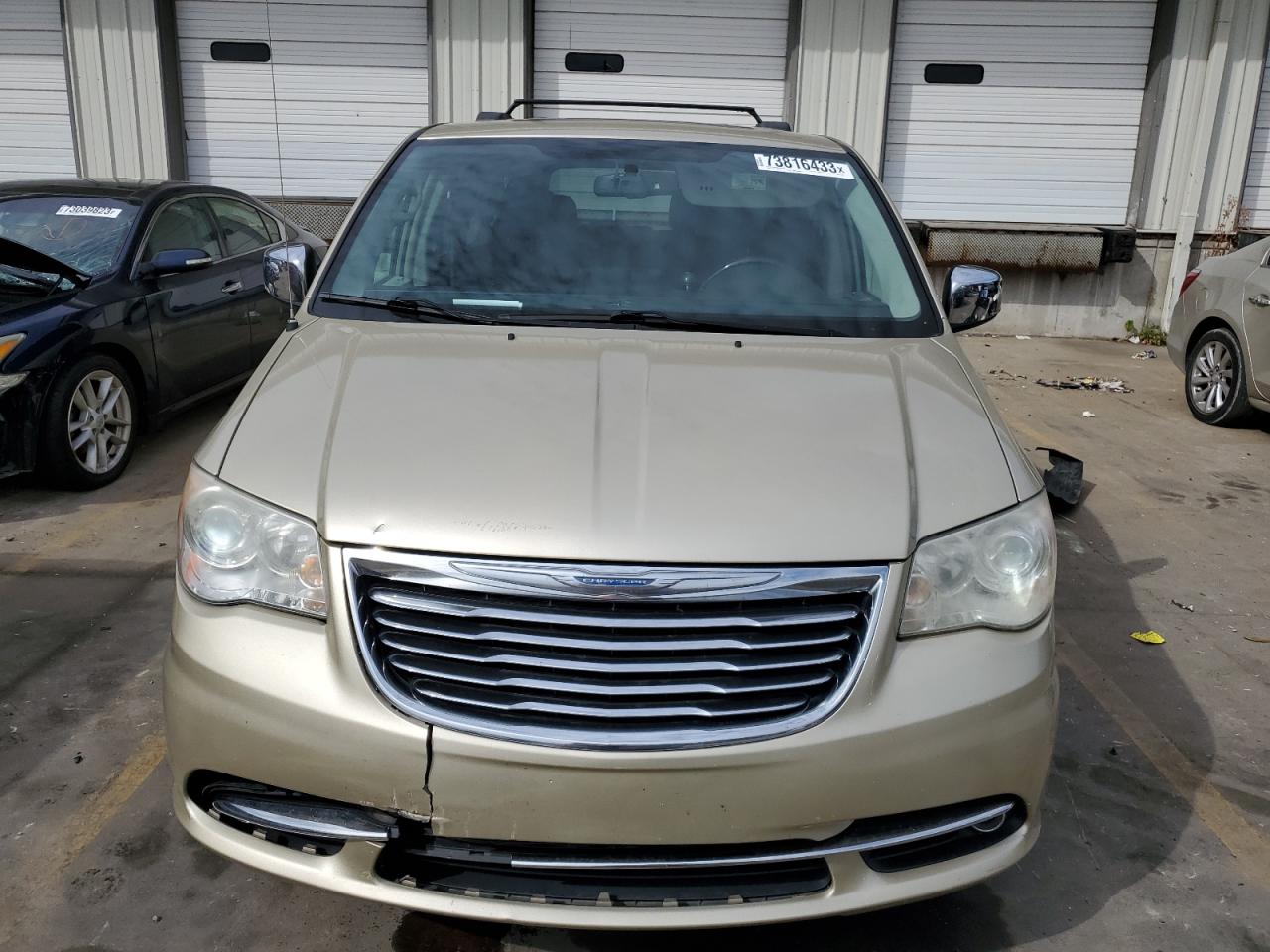 2C4RC1GG9CR138976 2012 Chrysler Town & Country Limited