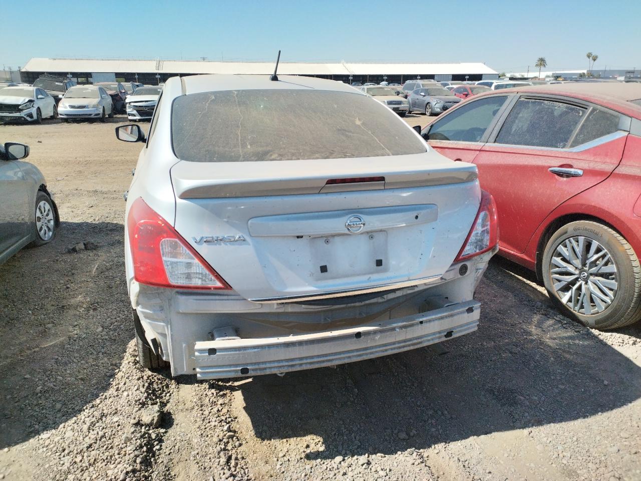 2019 Nissan Versa S vin: 3N1CN7AP7KL877855