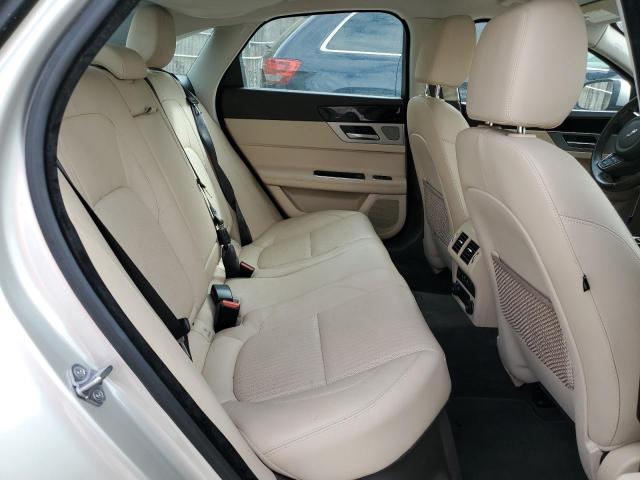 SAJBE4BV2HCY28427 Jaguar Xf Prestige