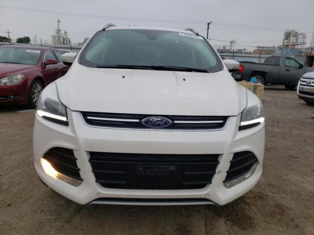 1FMCU9J93FUC08244 Ford Escape Titanium