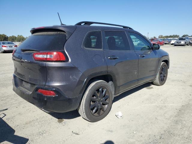 1C4PJLCX2JD588371 Jeep Cherokee Latitude