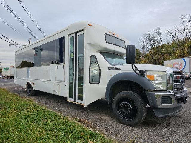 2015 Ford Super Duty F-550 