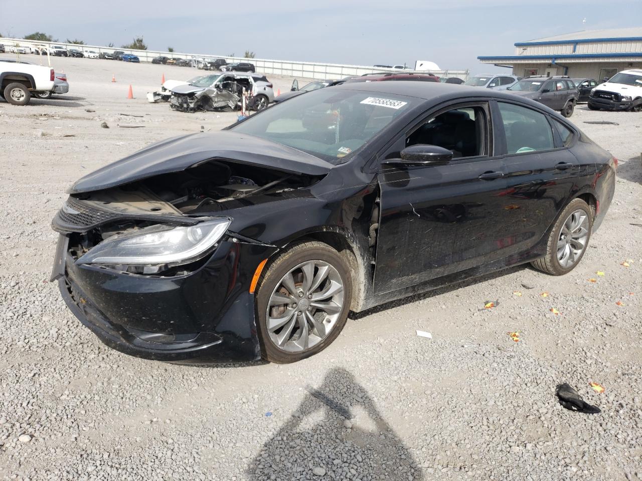 2015 Chrysler 200 S vin: 1C3CCCBB2FN585202