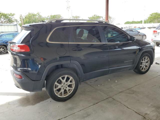 1C4PJLCBXHW586578 Jeep Cherokee Latitude