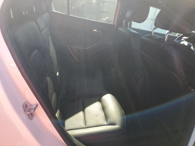 WDCTG4EB1HJ304710 Mercedes-Benz GLA 250