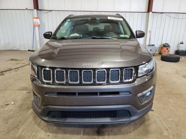3C4NJDBB8HT672279 Jeep Compass Latitude
