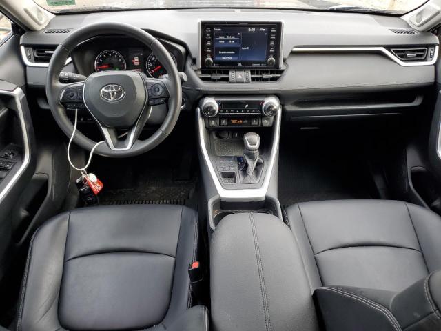 2T3A1RFV3LW117127 Toyota Rav4 Xle Premium