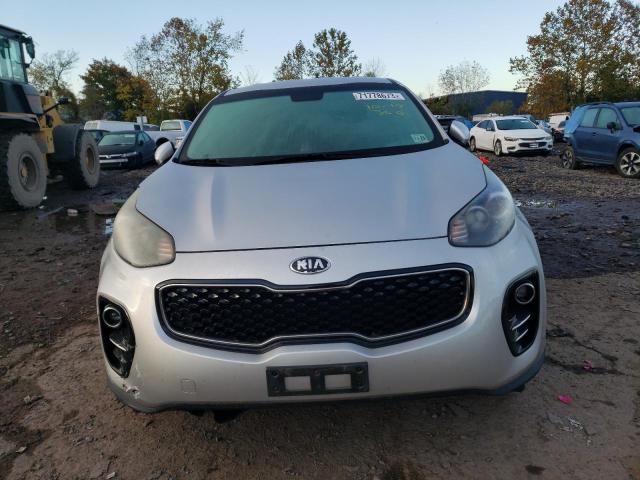 KNDPMCAC2J7448262 KIA Sportage Lx