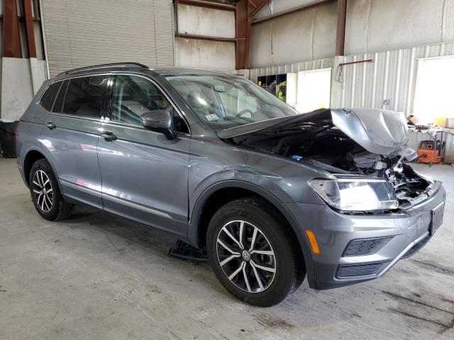 3VV2B7AXXMM097266 Volkswagen Tiguan SE 4