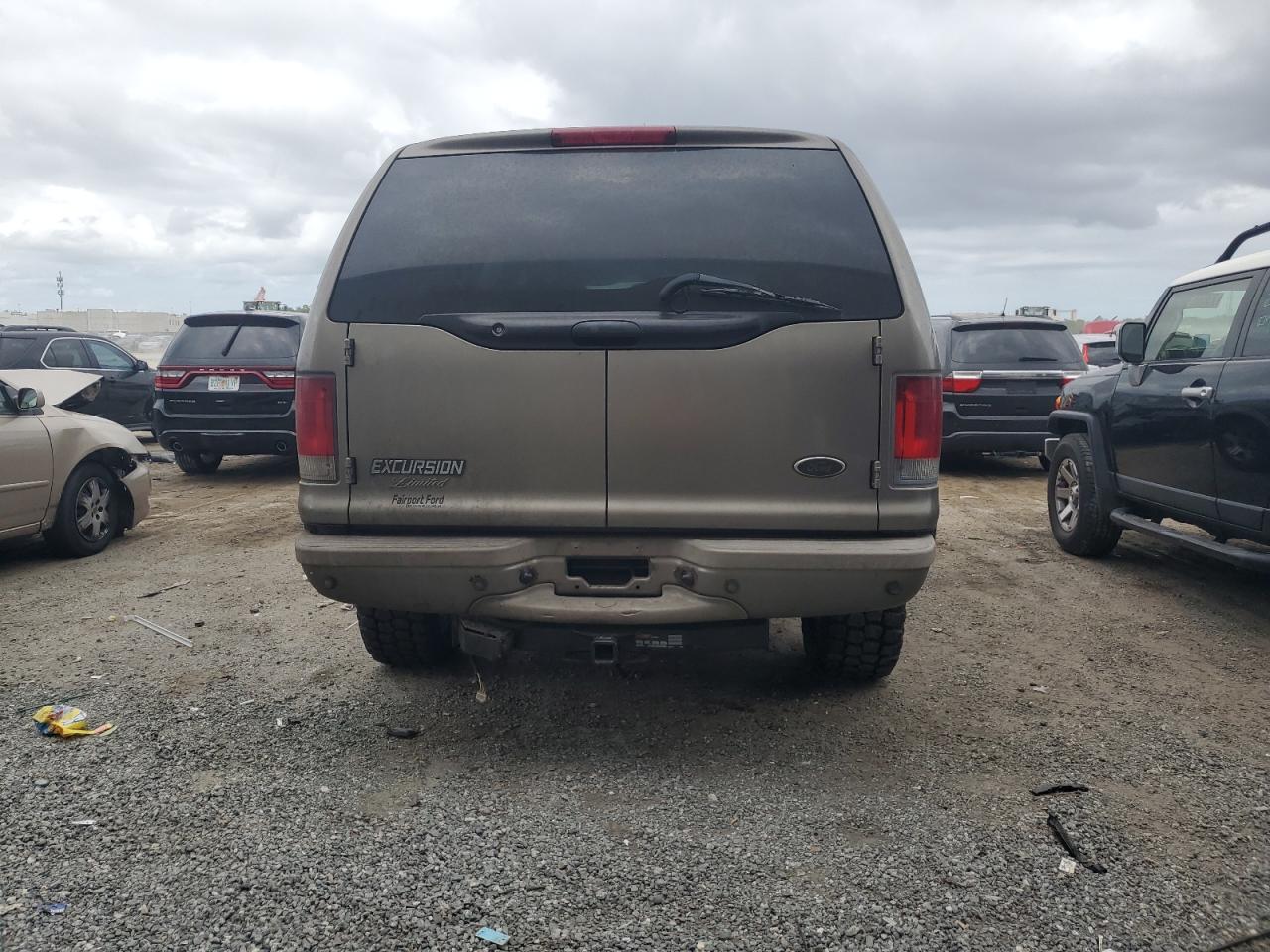 1FMNU43S22EC75403 2002 Ford Excursion Limited