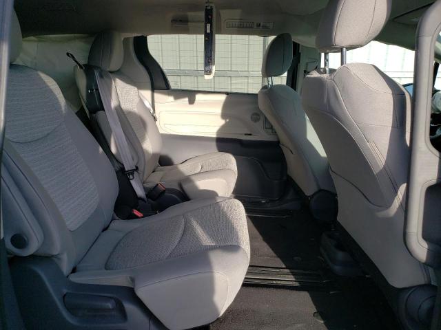 5TDKRKEC7MS047221 Toyota SIENNA LE