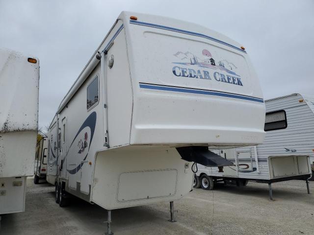 2003 Wildwood Cedarcreek للبيع في Des Moines، IA - Front End