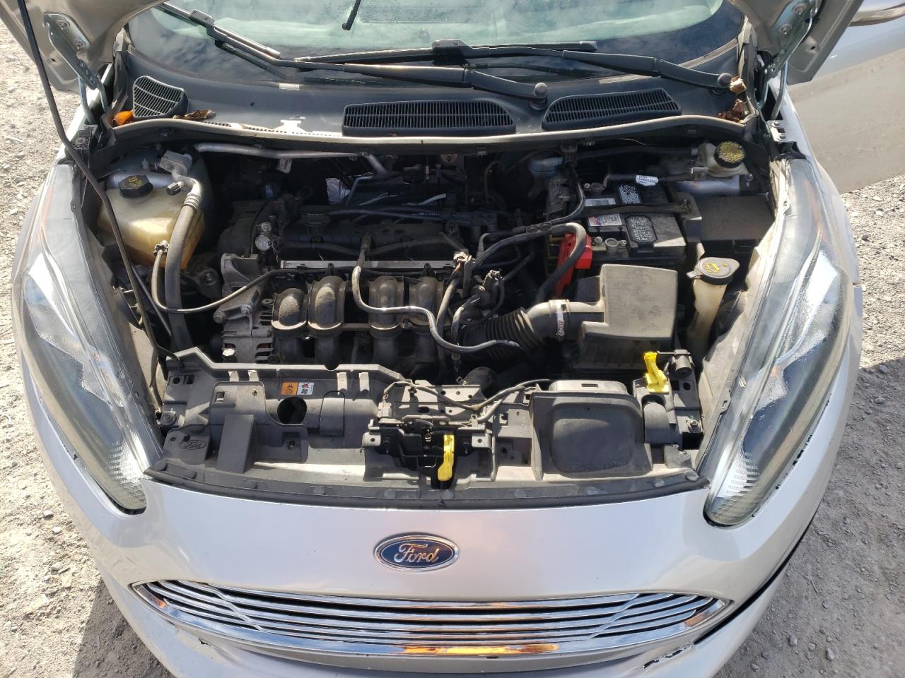 2014 Ford Fiesta Se vin: 3FADP4EJ6EM160562