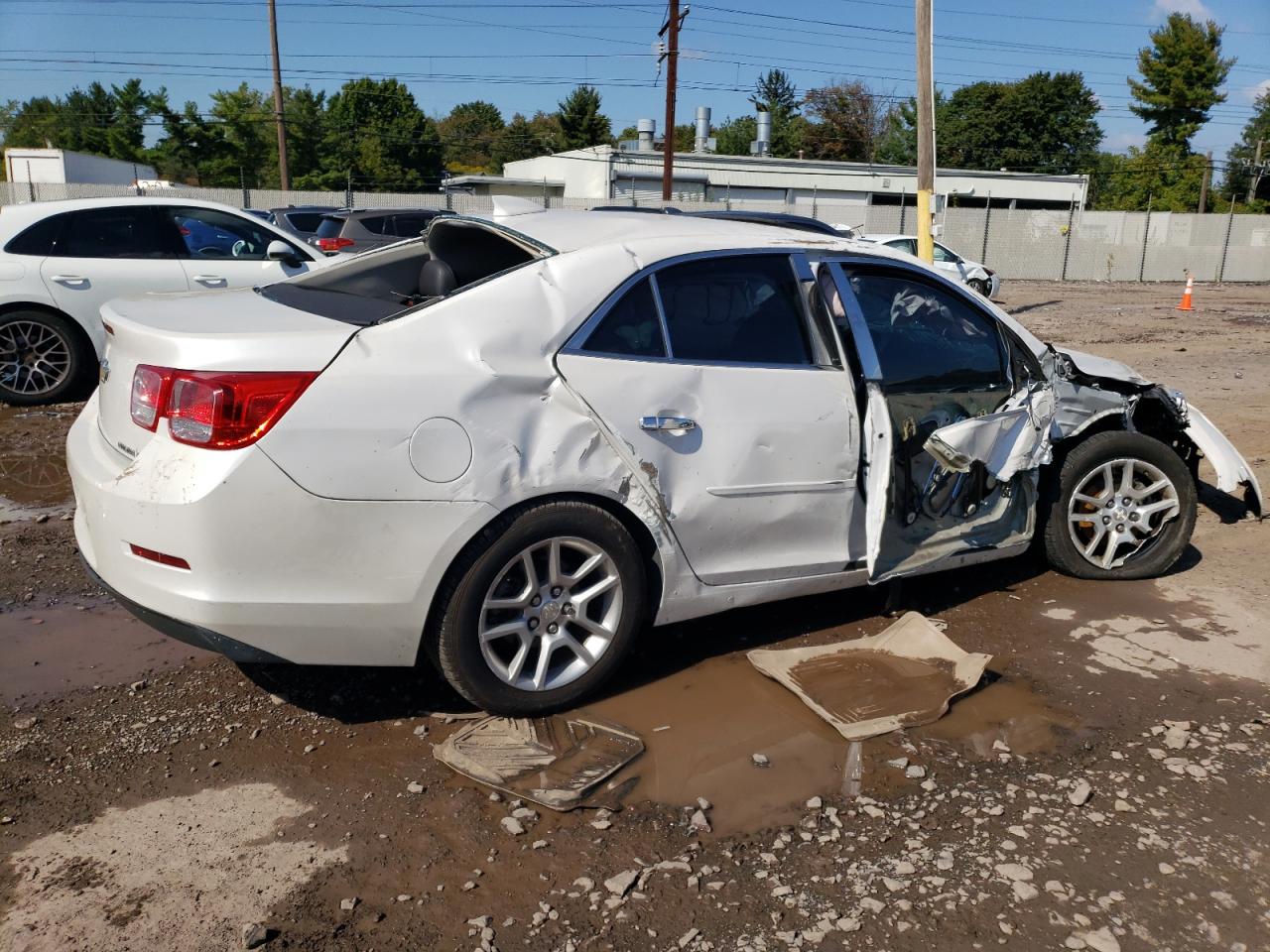 1G11C5SL3FF345795 2015 Chevrolet Malibu 1Lt