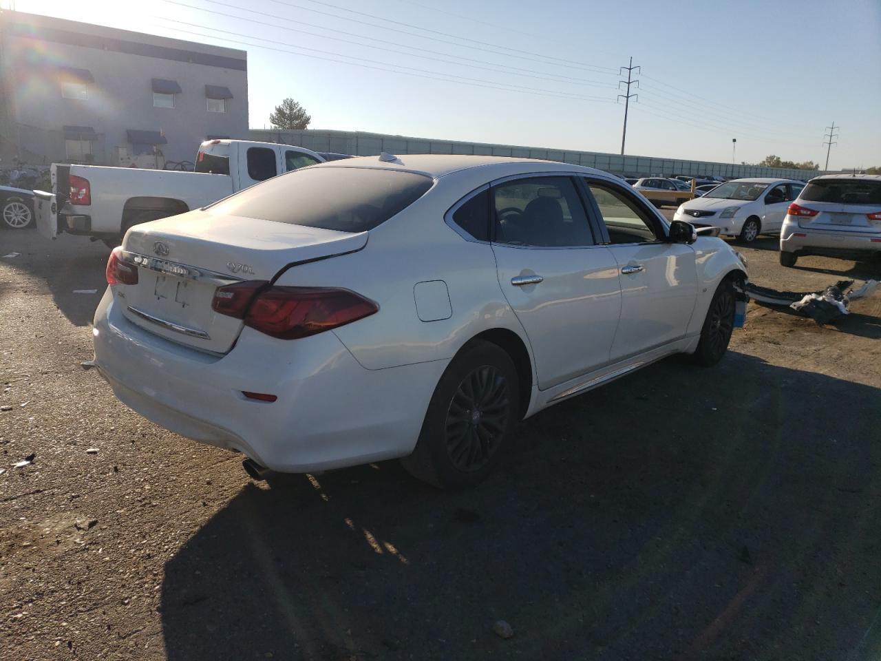 2015 Infiniti Q70L 3.7 vin: JN1BY1PR8FM830502