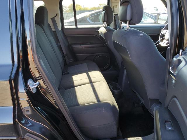 1C4NJPFBXGD562866 Jeep Patriot Latitude