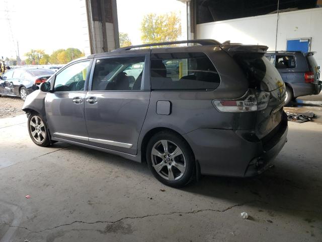 5TDXZ3DC6JS934933 2018 TOYOTA SIENNA, photo no. 2