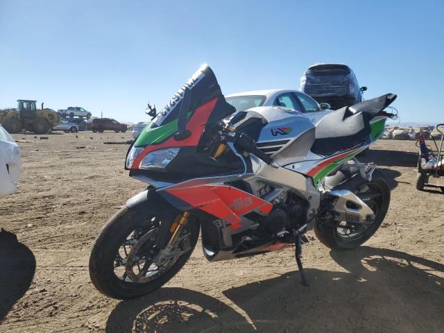2018 APRILIA RSV4 ZD4KEU009JS001501