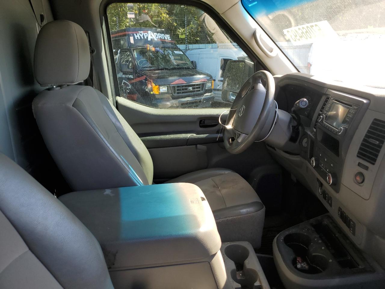 VIN: 1N6AF0LY3JN809983 2018 NISSAN NV