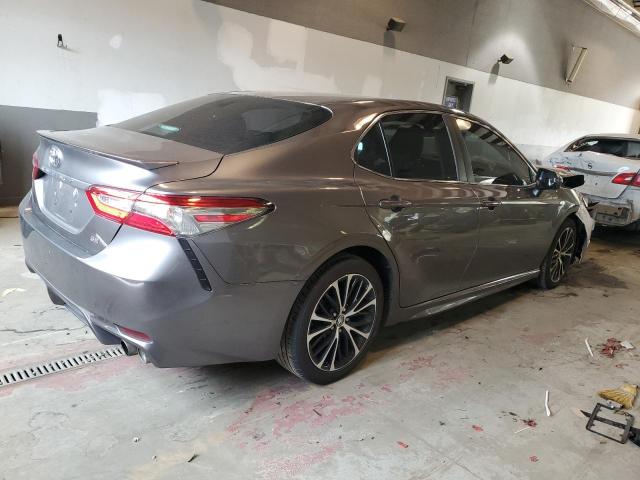 4T1B11HK5JU119878 | 2018 TOYOTA CAMRY L