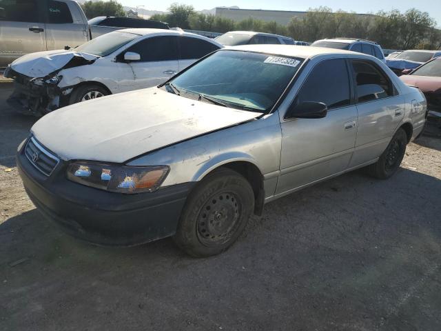 2001 Toyota Camry LE