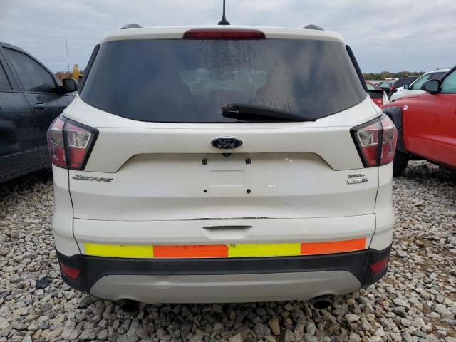 1FMCU9HD9JUA44257 | 2018 Ford escape sel