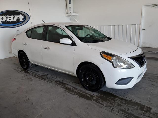 3N1CN7AP2HL815515 Nissan VERSA S