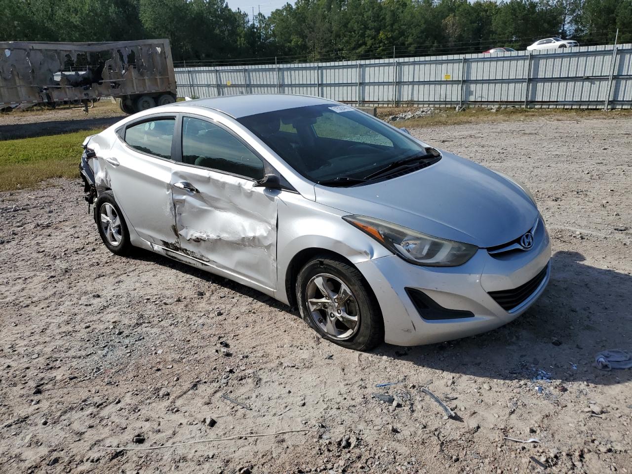 5NPDH4AE7FH568303 2015 Hyundai Elantra Se