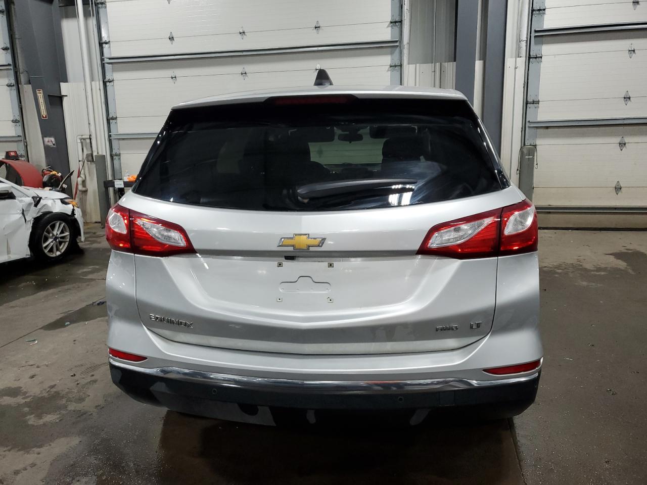 2GNAXSEV9J6279738 2018 Chevrolet Equinox Lt