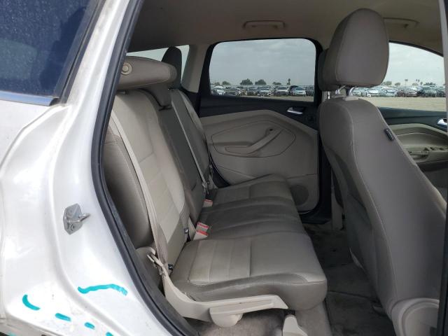 1FMCU0GX6GUB38399 Ford ESCAPE SE