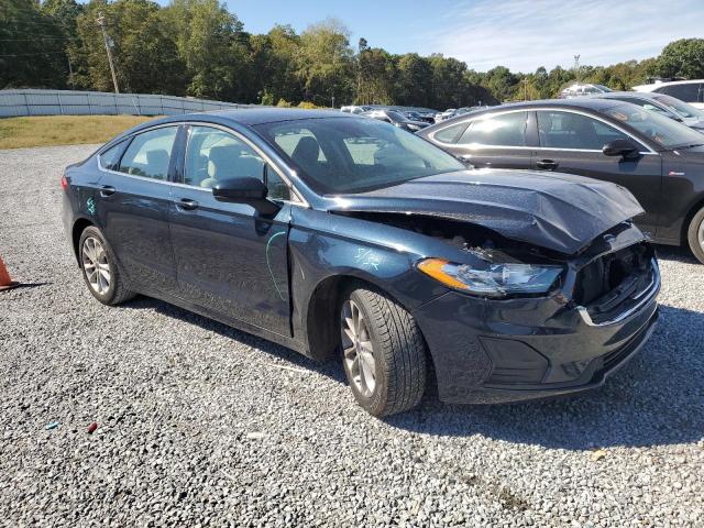 3FA6P0HDXLR161849 Ford Fusion SE 4