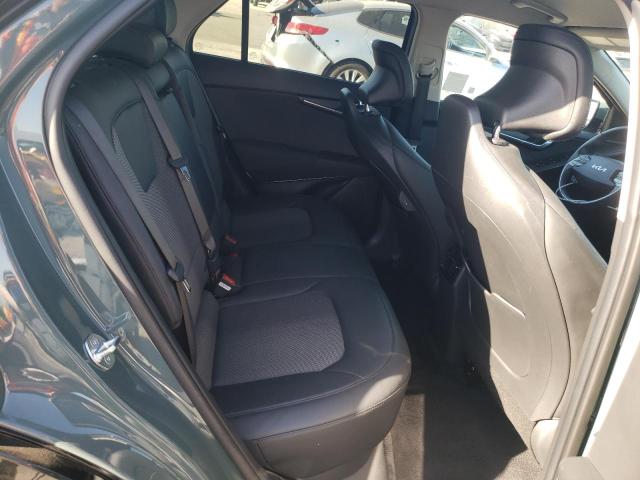 KNDCR3L18P5034645 KIA Niro Wind