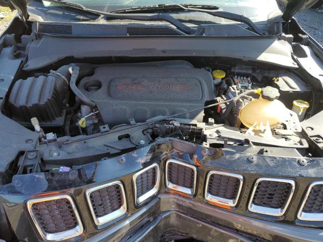 3C4NJCBBXJT293218 Jeep Compass Latitude