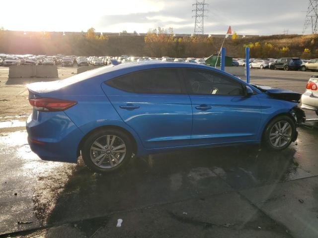  HYUNDAI ELANTRA 2017 Синій