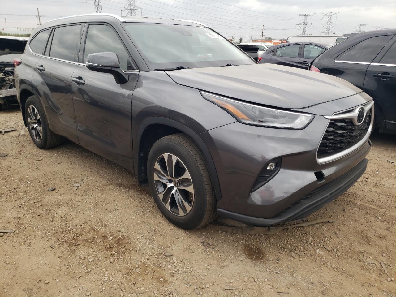 5tdgzrbh8ms145947 5TDGZRBH8MS145947 2021 Toyota Highlander Xle