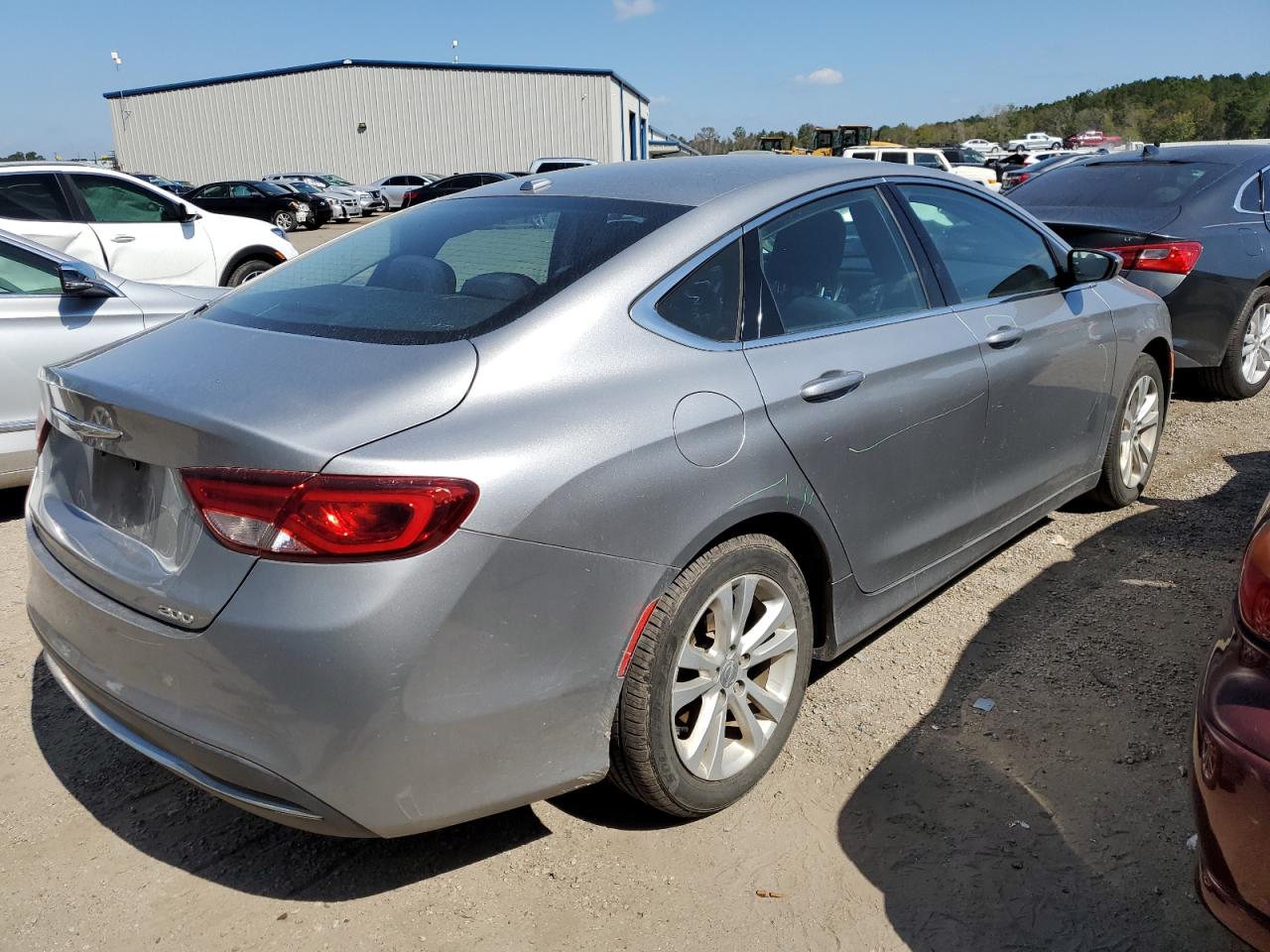 2015 Chrysler 200 Limited vin: 1C3CCCAB9FN701898