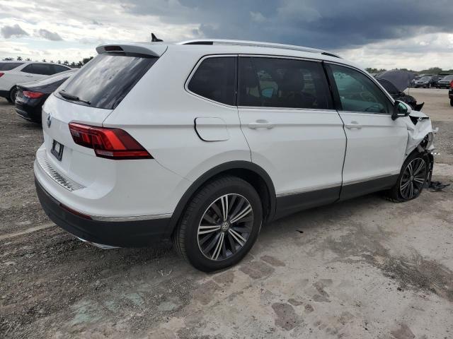 3VV3B7AX8KM087837 Volkswagen Tiguan SE 3