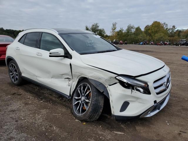 VIN WDCTG4GB3GJ253884 2016 Mercedes-Benz GLA-Class,... no.4