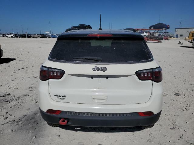 3C4NJDDB3JT451224 Jeep Compass Trailhawk
