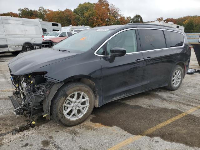 2021 Chrysler Voyager 